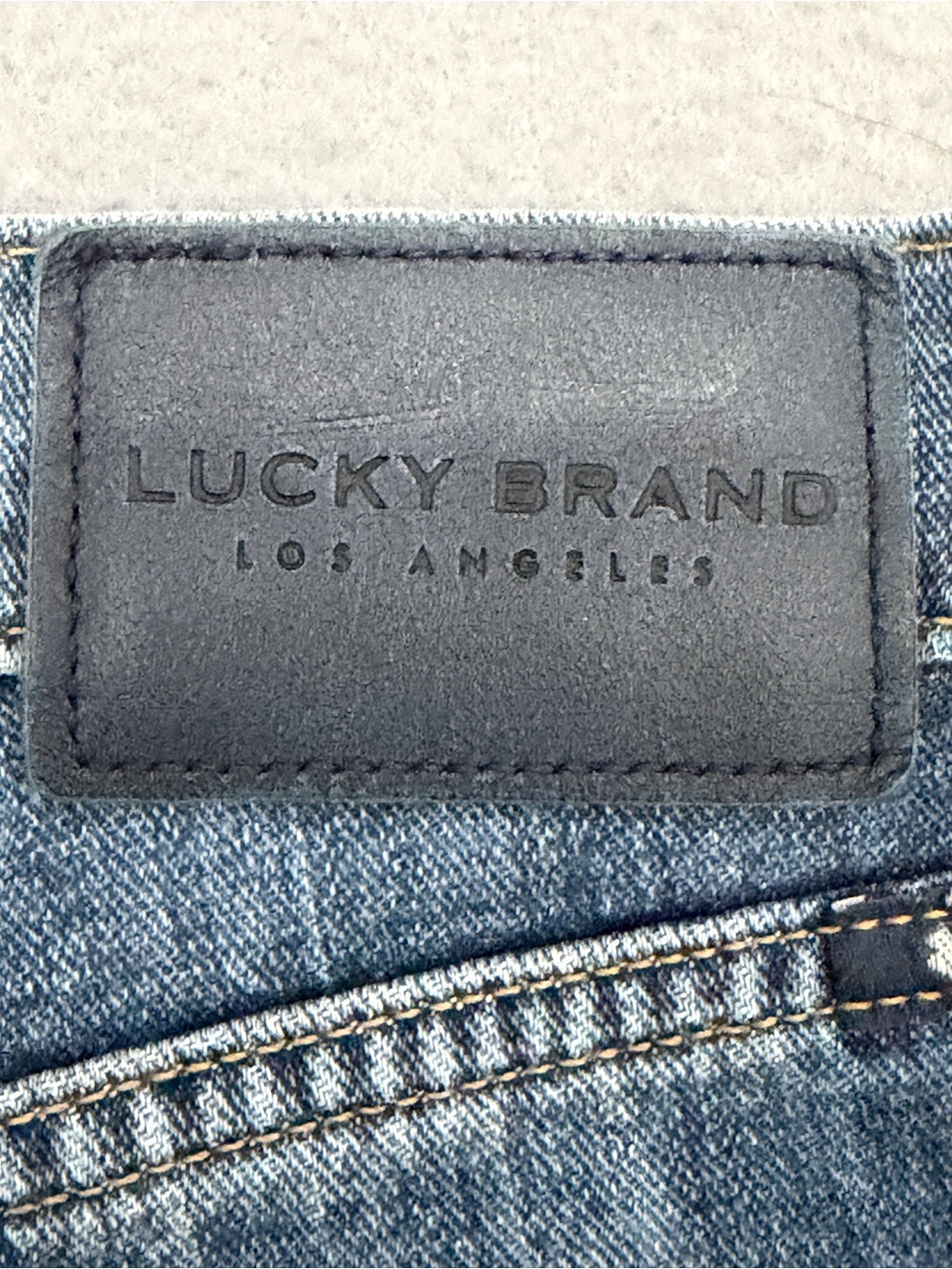 Women’s Lucky Brand Jeans Size 4 27 Medium Wash Straight Leg 100% Cotton Denim - Picture 6 of 6